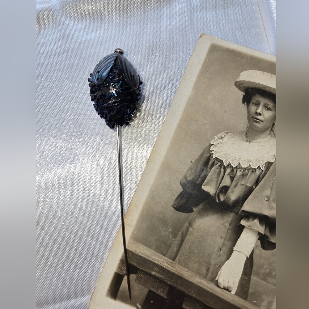 Vintage Iredescent beaded Hat Pin